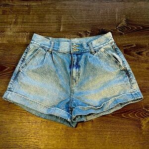 American Eagle Denim Mom Shorts Size 6